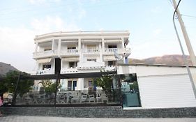 Hotel Kristal Borsh